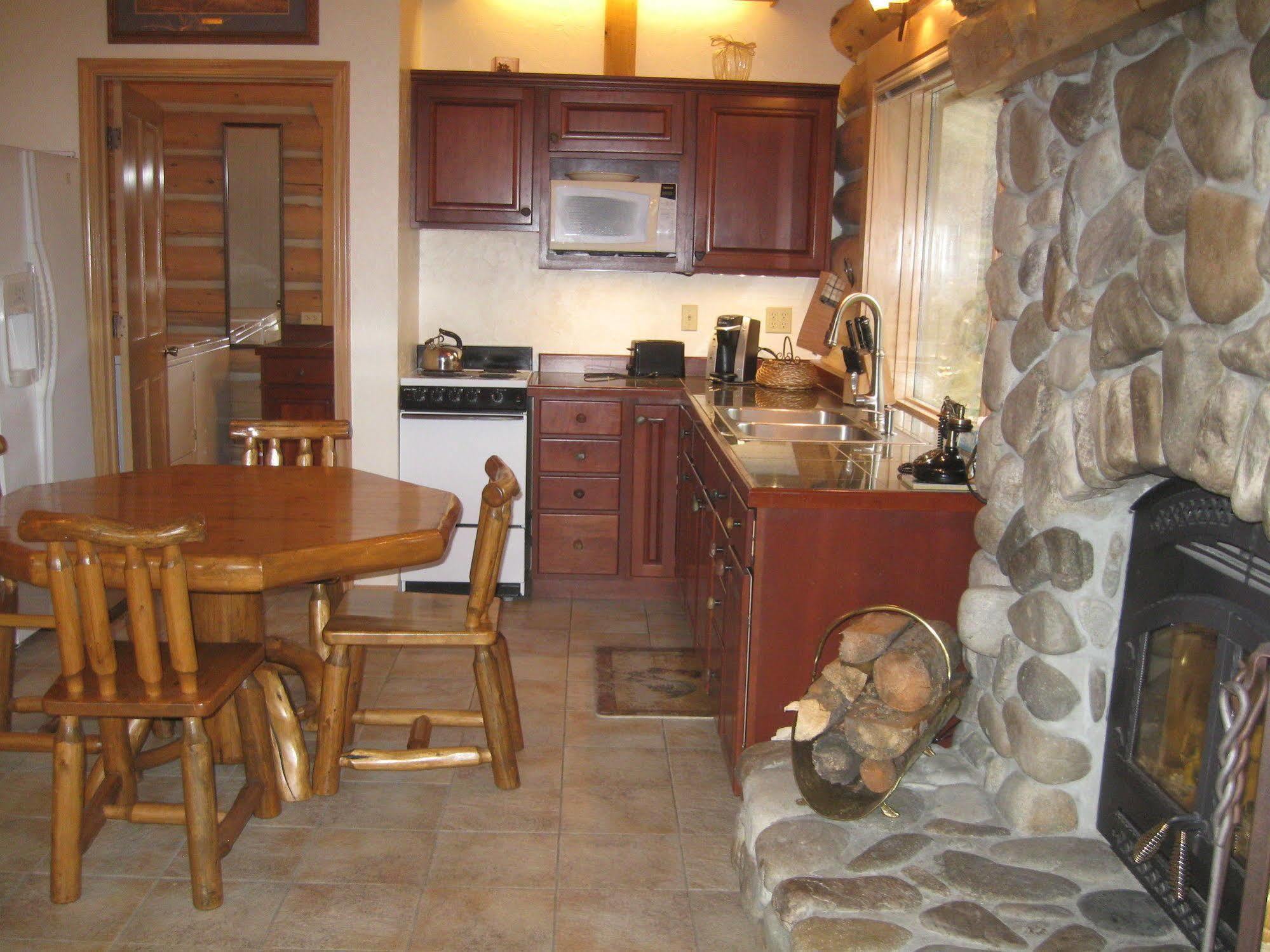Rye Creek Lodge Darby Dış mekan fotoğraf