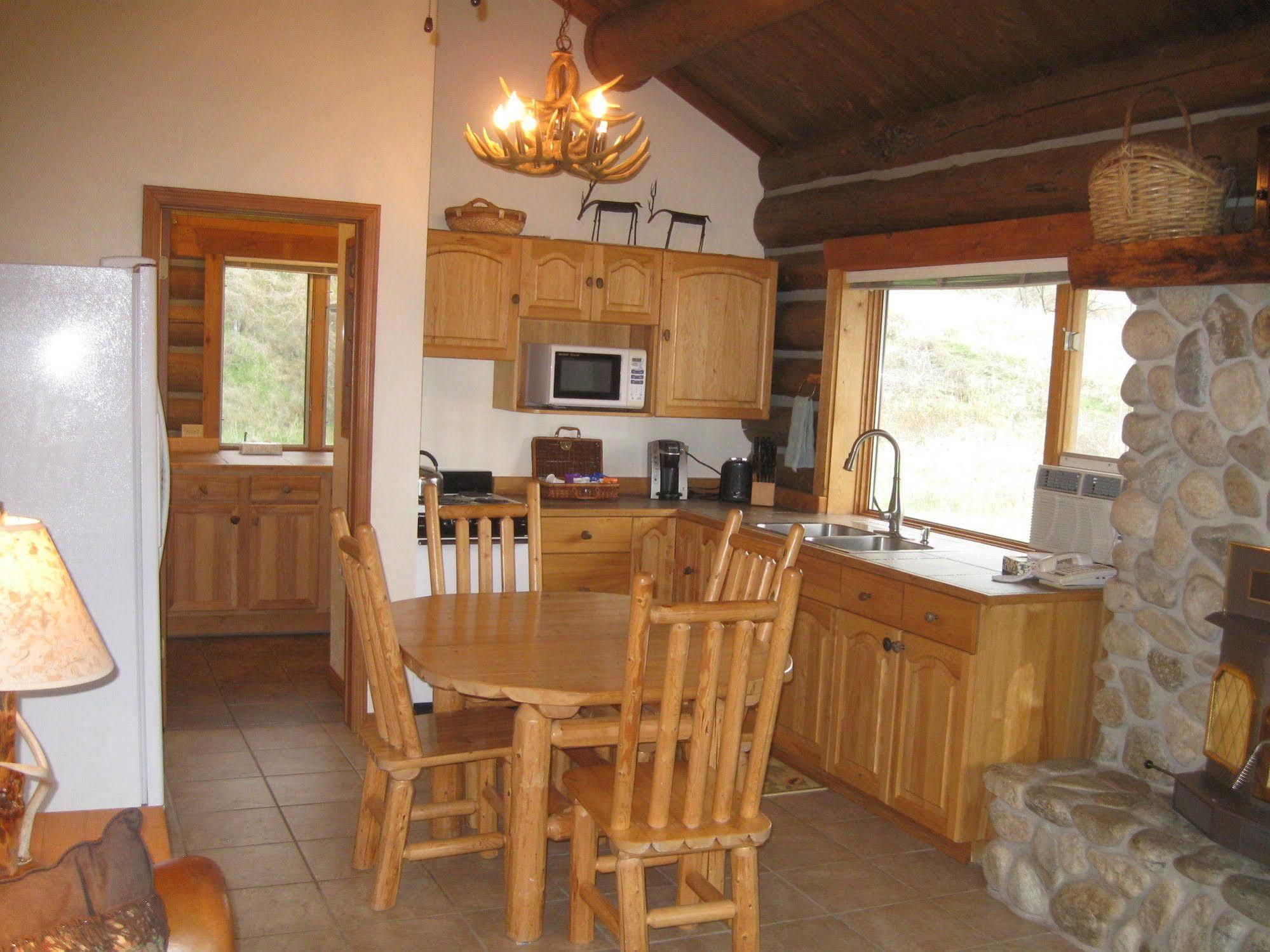 Rye Creek Lodge Darby Dış mekan fotoğraf